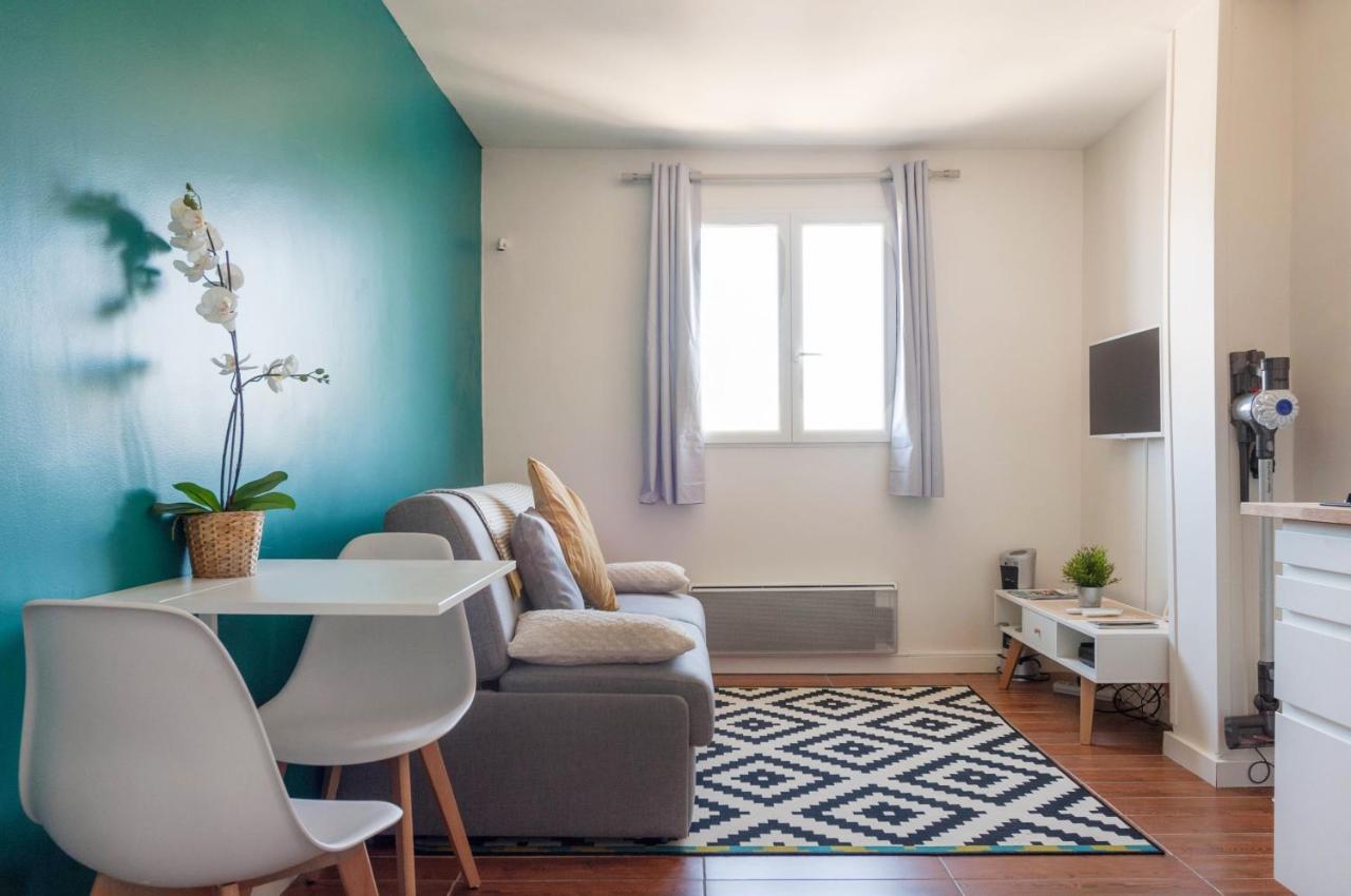 Bleu Roi Versailles Apartamento Exterior foto